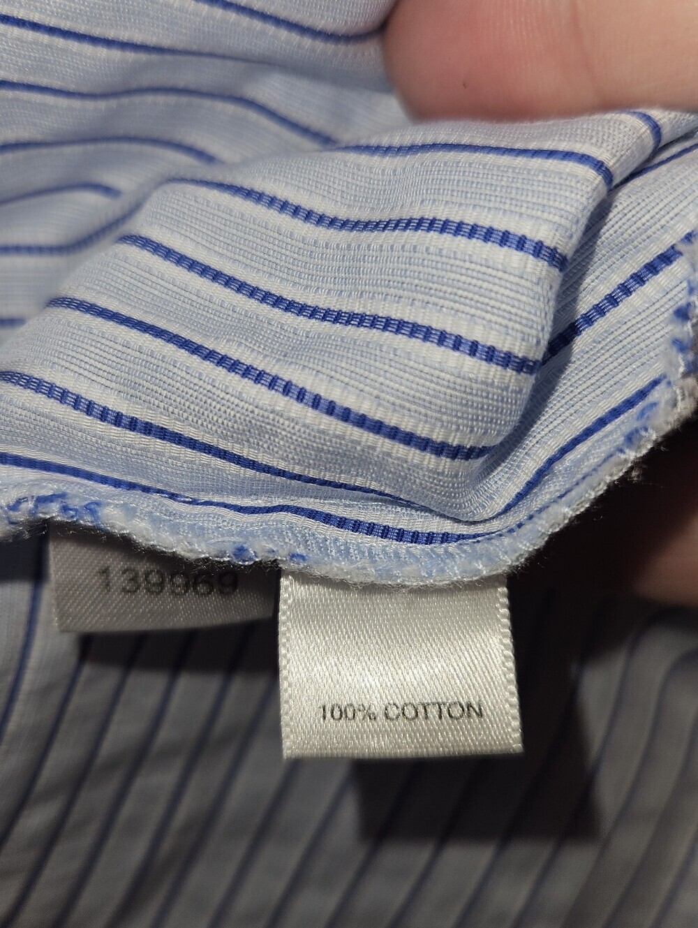 Ann Taylor Petites Womans Long Sleeve Button Up Blouse Size 0p - Picture 7 of 11